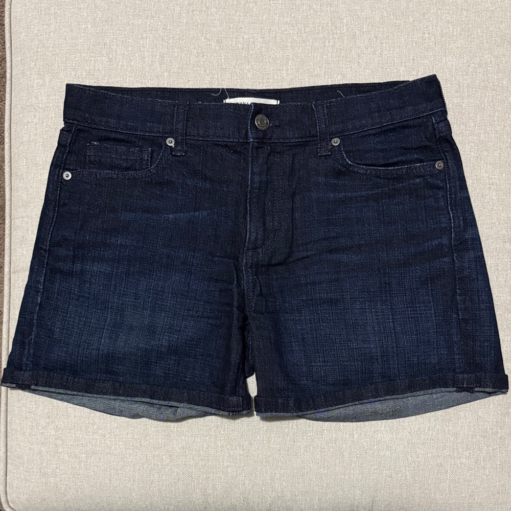 Banana Republic Denim Shorts-Sz 27 “Roll Up Shorts” 98% Cotton-Dark Wash